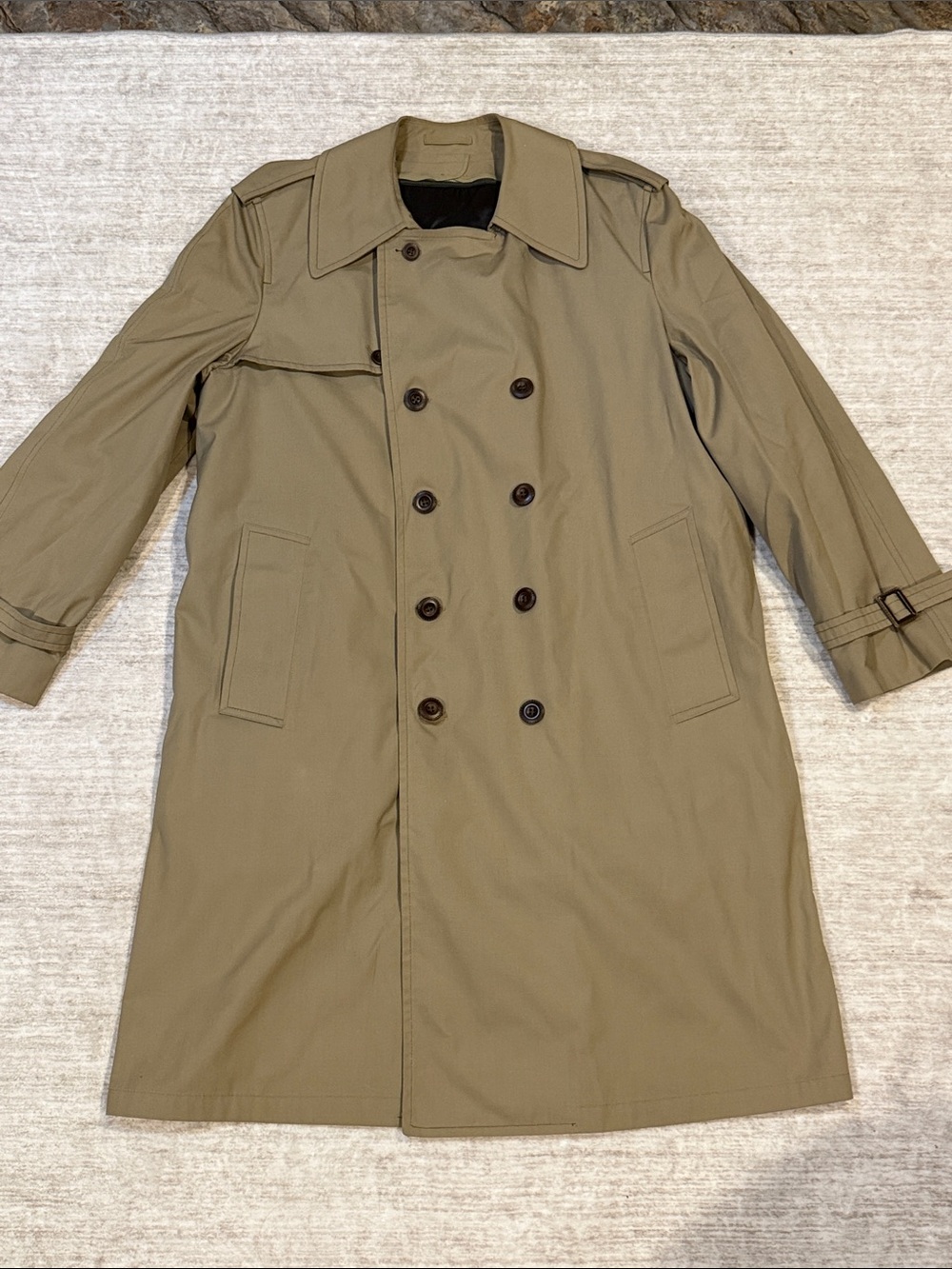 London Fog Men's Double-Breasted Trench Coat in Olive mens size 42 Reg